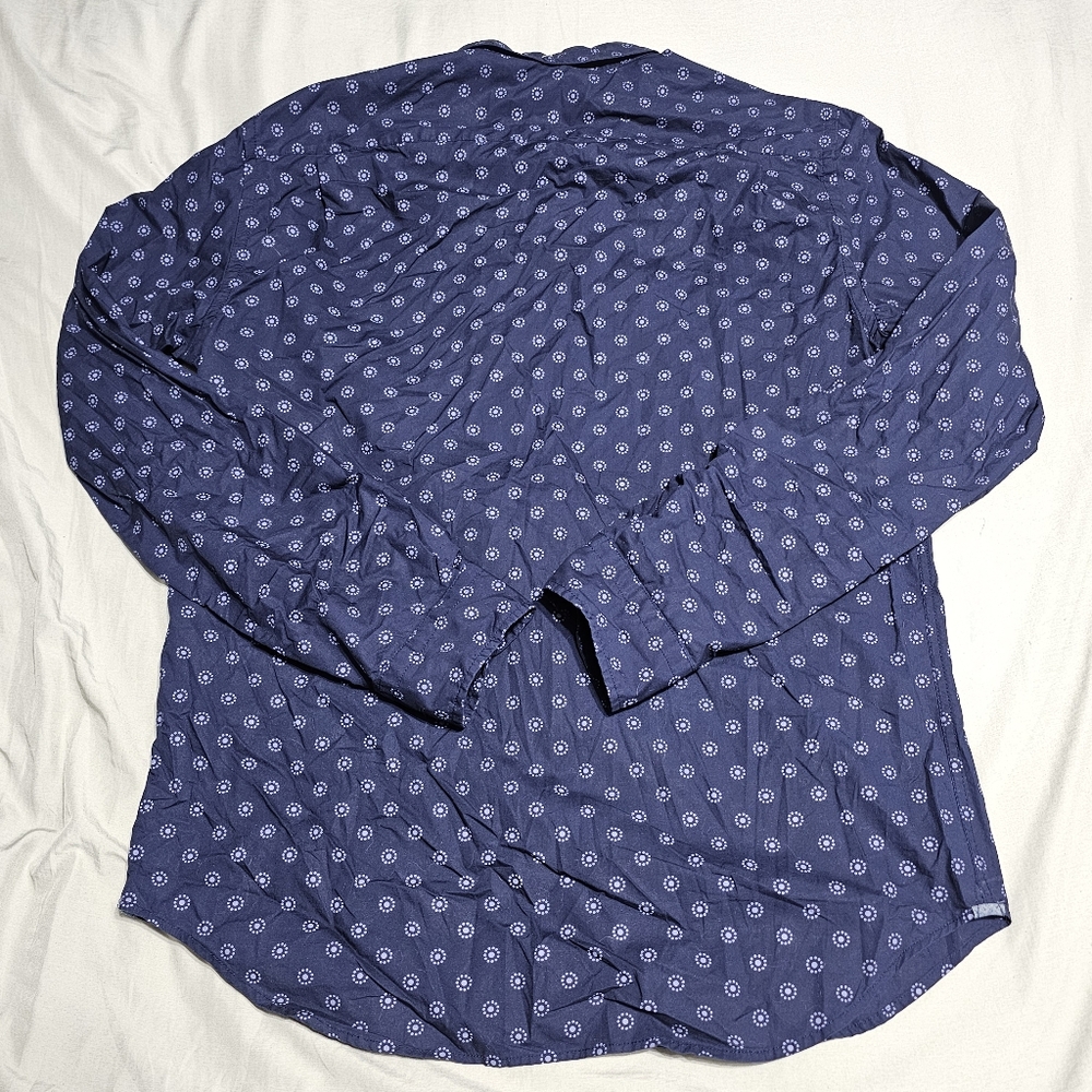Gap Button Down Patterned Shirt - image 3